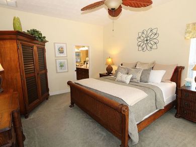 Cape Coral Three Bedroom Vacation Home with Canal View