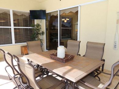 Cape Coral Three Bedroom Vacation Home with Canal View