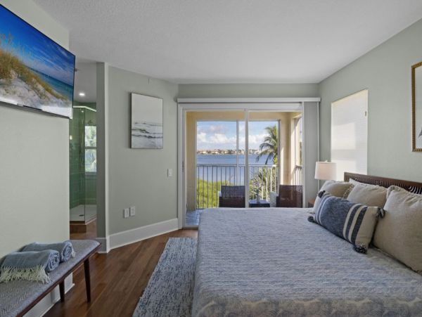 Bradenton Beach Vacation Rental - Anna Maria Island Condo