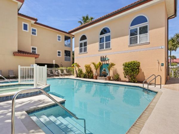 Bradenton Beach Vacation Rental - Anna Maria Island Condo