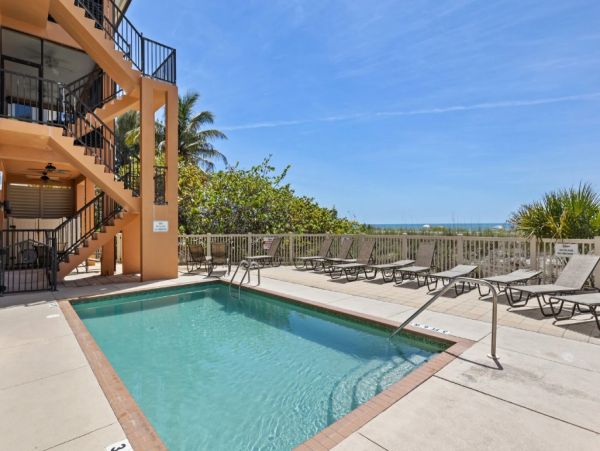 Bradenton Beach Vacation Rental - Anna Maria Island Condo
