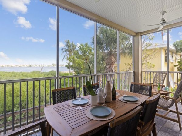 Bradenton Beach Vacation Rental - Anna Maria Island Condo