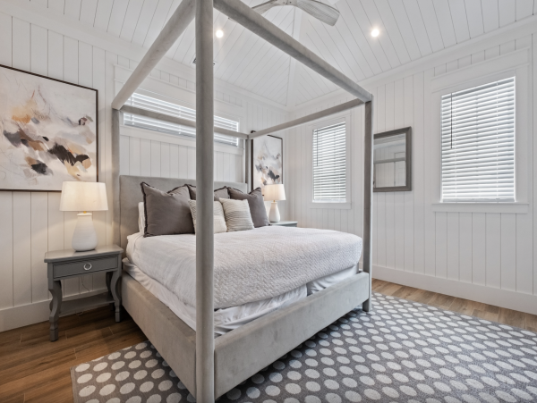 Anna Maria North End Six Bedroom Home with Resort Style Pool