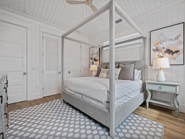 Anna Maria North End Six Bedroom Home with Resort Style Pool