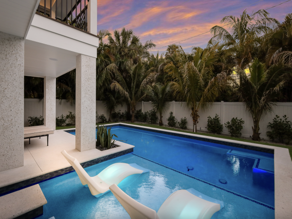 Anna Maria North End Six Bedroom Home with Resort Style Pool
