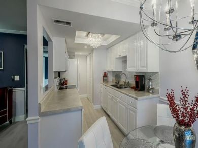 Stunning Town Home Two Miles From Anna Maria Island Stunning Town Home Two Miles From Anna Maria Island