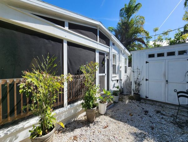 Anna Maria Vacation Home Sleeps Four Guests