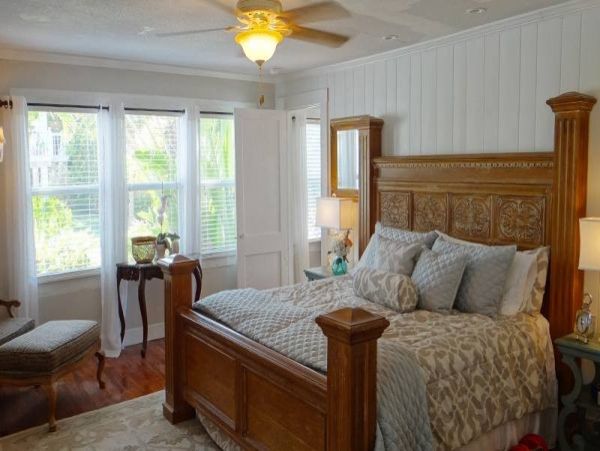 Anna Maria Vacation Home Sleeps Four Guests