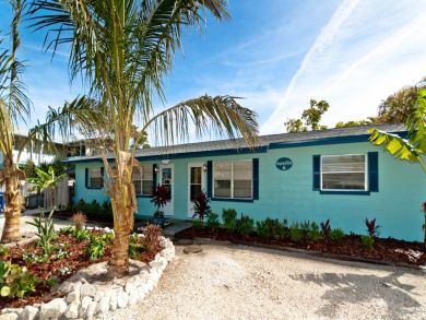 Charming Vacation Cottage Renovated on Anna Maria Island