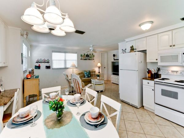 Anna Maria Island Holmes Beach Home 906566