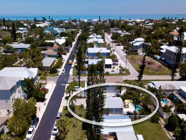 Anna Maria Island Holmes Beach Home 906566