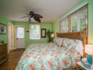 Anna Maria Island Holmes Beach Home 906571 Anna Maria Island Holmes Beach Home 906571
