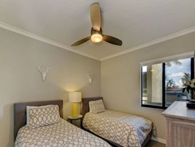 Siesta Key Condo 906579
