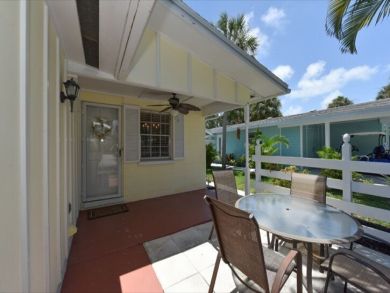 Holmes Beach 2 Bedroom Vacation Home