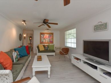 Holmes Beach 2 Bedroom Vacation Home