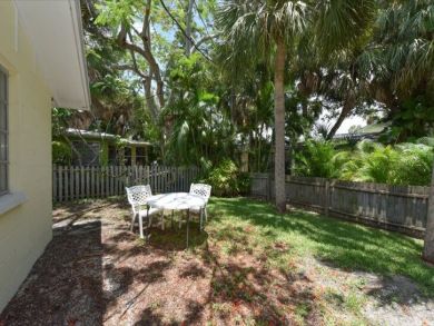 Holmes Beach 2 Bedroom Vacation Home