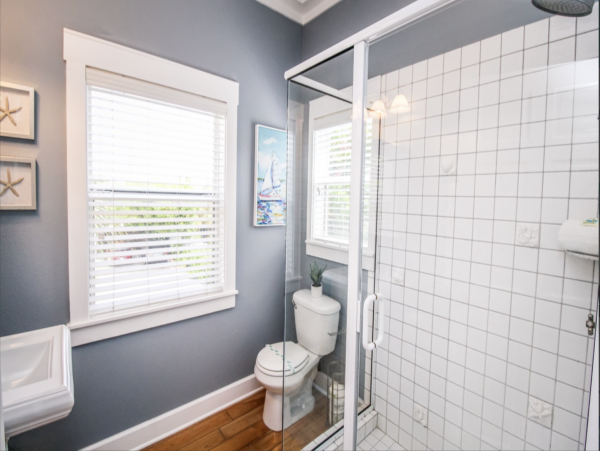 Three Bedroom Vacation Home in Bradenton Beach