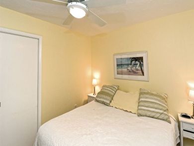 Anna Maria Island Holmes Beach Condo 906599 Anna Maria Island Holmes Beach Condo 906599