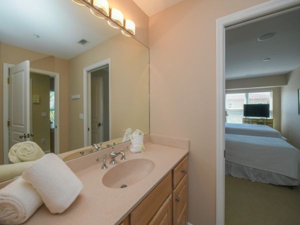 Bradenton Beach Elegant Three-Story Townhome