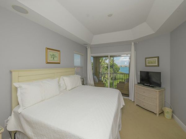 Bradenton Beach Elegant Three-Story Townhome