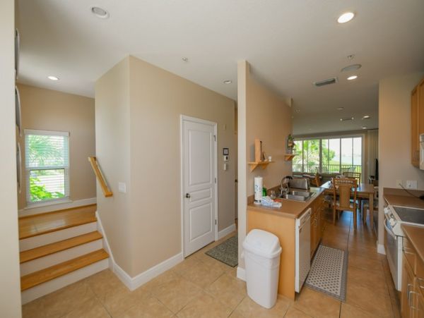 Bradenton Beach Elegant Three-Story Townhome