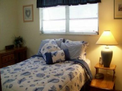 Great Value Holmes Beach Vacation Condo Sleeps Six Guests.