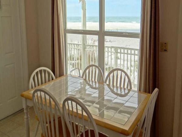 Anna Maria Vacation Rental Sleeps Six Guests