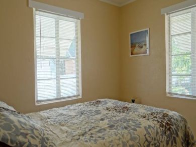 Bradenton Vacation Cottage Sleeps Six Guests.