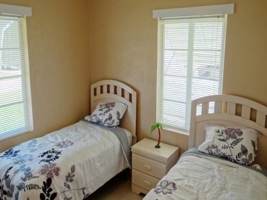 Bradenton Vacation Cottage Sleeps Six Guests.