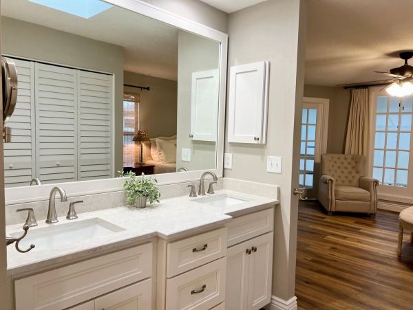 Cozy 3-Bedroom Condo with Resort Amenities on Holmes Beach