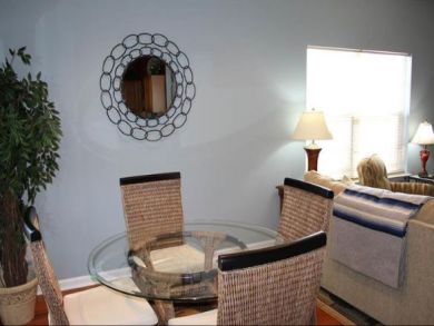 Destin Three Bedroom Vacation Home Sleeps 11 Guests