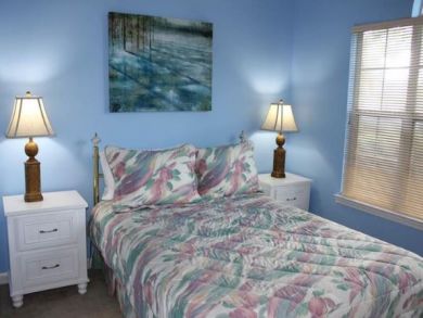 Destin Three Bedroom Vacation Home Sleeps 11 Guests