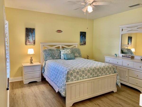Three Bedroom Holmes Beach Vacation Pool Home