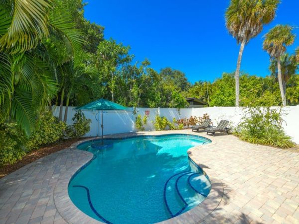Three Bedroom Holmes Beach Vacation Pool Home