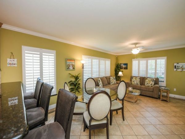 Three Bedroom Holmes Beach Vacation Pool Home
