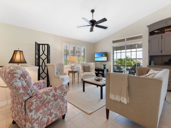 Charming Coastal Retreat with Bay Views and Timeless Style on Anna Maria Island