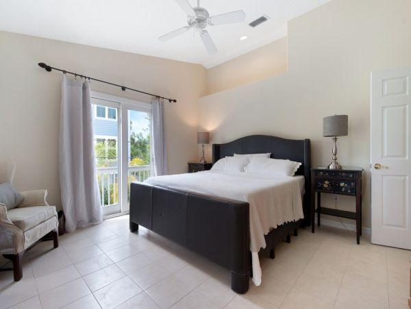 Charming Coastal Retreat with Bay Views and Timeless Style on Anna Maria Island