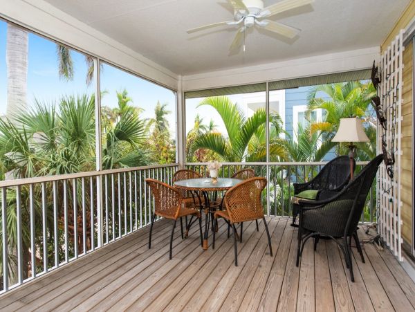 Charming Coastal Retreat with Bay Views and Timeless Style on Anna Maria Island