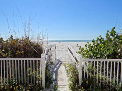 Beachfront Home Views From All Rooms Beachfront Home Views From All Rooms