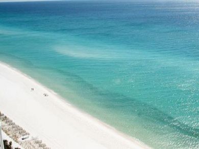 Posh Destin Vacation Home Pool & Great Location