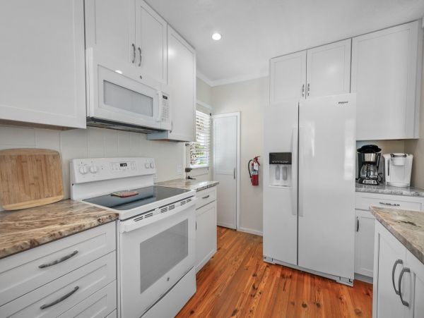 Holmes Beach Vacation Rentals  Florida Gulf Coast Beachfront Home