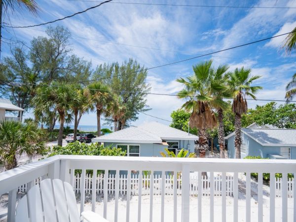 Holmes Beach Vacation Rentals  Florida Gulf Coast Beachfront Home