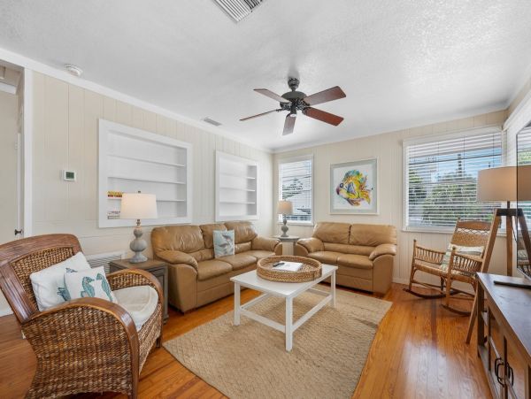 Holmes Beach Vacation Rentals  Florida Gulf Coast Beachfront Home