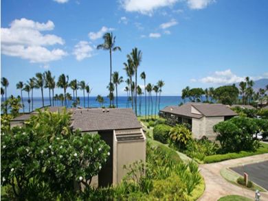 A special Maui condo rental with Pacific views