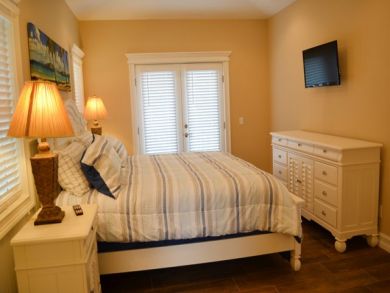 Anna Maria Island Holmes Beach Home 906680
