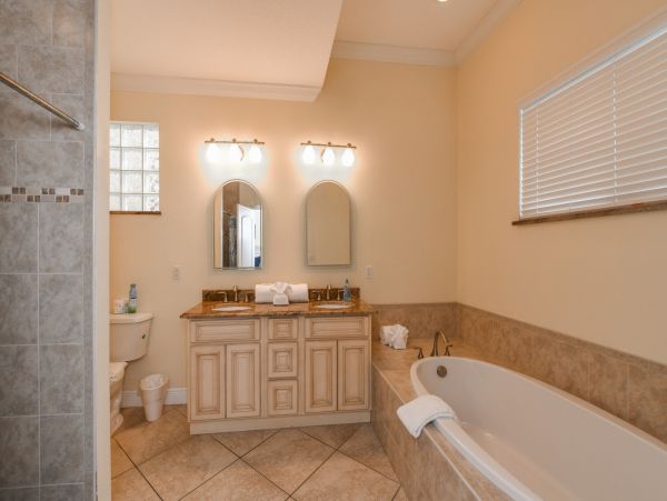 Four Bedroom Vacation Home with Pool Anna Maria NEW ARRIVAL!