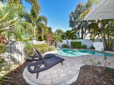 A New Anna Maria island Rental Home Three Bedrooms & Pool
