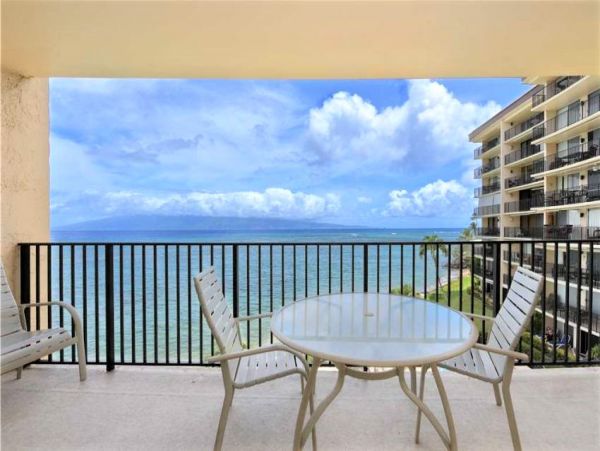Two Bedroom Condo in Kahala on Beach Great Ocean Views
