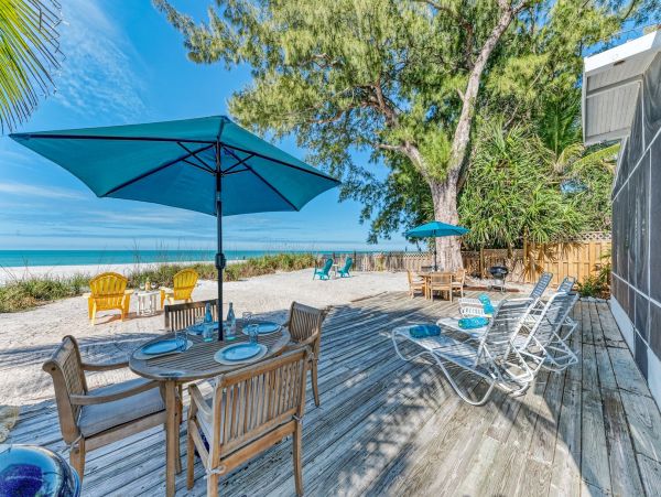 Beachfront Paradise on the Gulf of Mexico - 2 Bedroom Vacation Rental