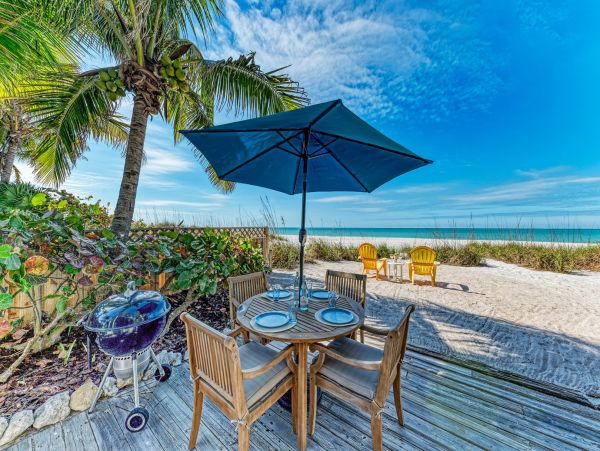 Beachfront Paradise on the Gulf of Mexico - 2 Bedroom Vacation Rental